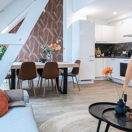 6-Bed Aircon House Diaz 60M2, Many Bedrooms Тілбург Екстер'єр фото